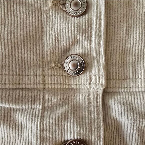 NWT American Eagle Outfitters Cream Mini Skirt - Picture 3 of 4
